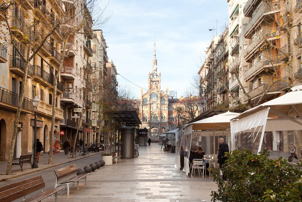 Barcelona Me Enamora Apartment Exterior photo